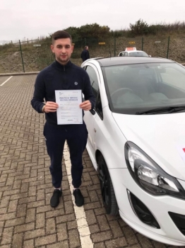 Great start to the year ! Congratulations to Callum Attwood for passing your driving test today first time with only 3 driver faults with Gemma!! Stay safe 🚘🎉🎉