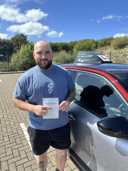 A first time pass for Ashton today with only 1 driver fault!<br />
Amazing result well done!<br />
Enjoy the warmth and freedom you will get from your new wheels! 🥳