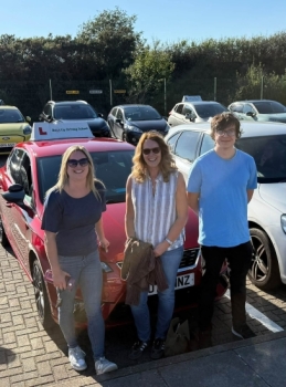 HUGE congratulations to Izzy Deacon PDI at Belt Up Driving School on passing her Part 3 instructional test today and becoming a fully qualified Driving Instructor! 🚗🎉
Izzy, you’ve worked so hard for this, and I’ve thoroughly enjoyed sharing the journey with you. Your excitement when the examiner gave you the result today was something el...