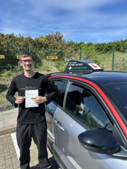 Jordan passed his test on his first attempt this morning!<br />
It’s been a pleasure to help you achieve your dream!<br />
I know it’s gonna make such a big difference to you and your family.<br />
Enjoy the endless freedom and possibilities that now lay ahead of you! 😁