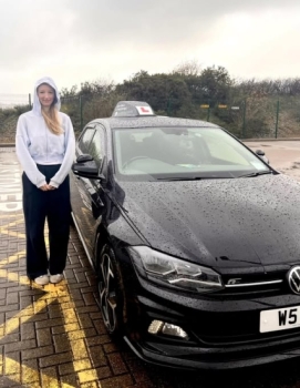 Huge congratulations Roxy Davies, on your FIRST TIME PASS ⭐️ this very ☔️ and windy morning. <br />
Despite such awful driving conditions, your calm and measured approach shone through, resulting in a fabulous drive, with just 2 minor driver faults. <br />
I hope you enjoy your new found freedom 🚗, alongside a well deserved lie in, tomorrow!!