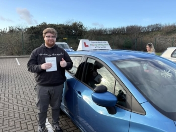 Massive congratulations to Tommy Buckingham on passing your driving test first attempt with just 4 minor faults! It has been an absolute pleasure to enjoy this journey with you. Outstanding performance having just 12 hours of lessons. Your dedication and commitment showed in every lesson performance….stay safe and enjoy the open roads.